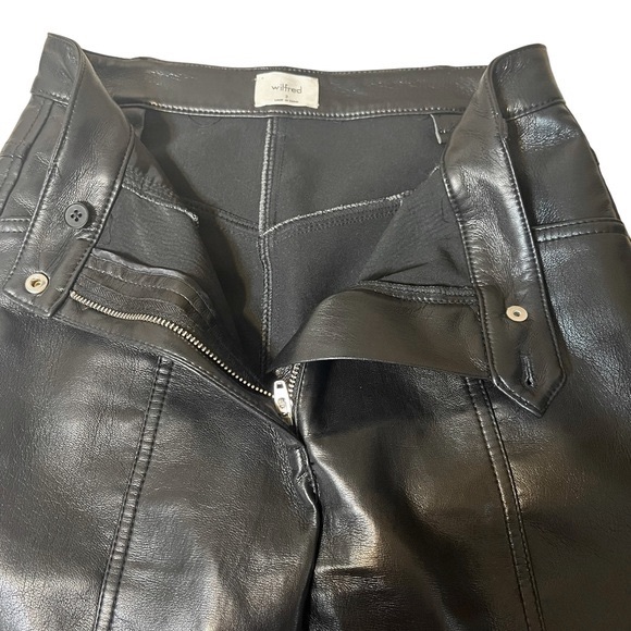 Aritzia Wilfred Rebel High Rise Vegan Leather Straight Leg Black Pants Size 2 26 - Picture 8 of 15